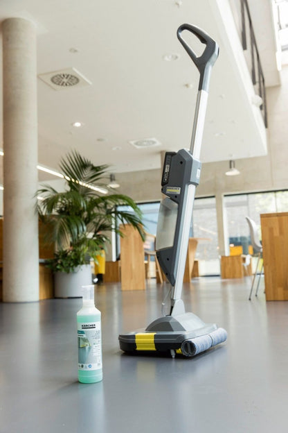 Karcher BR30/1 C BP Commercial Cordless Compact Scrubber – 12″