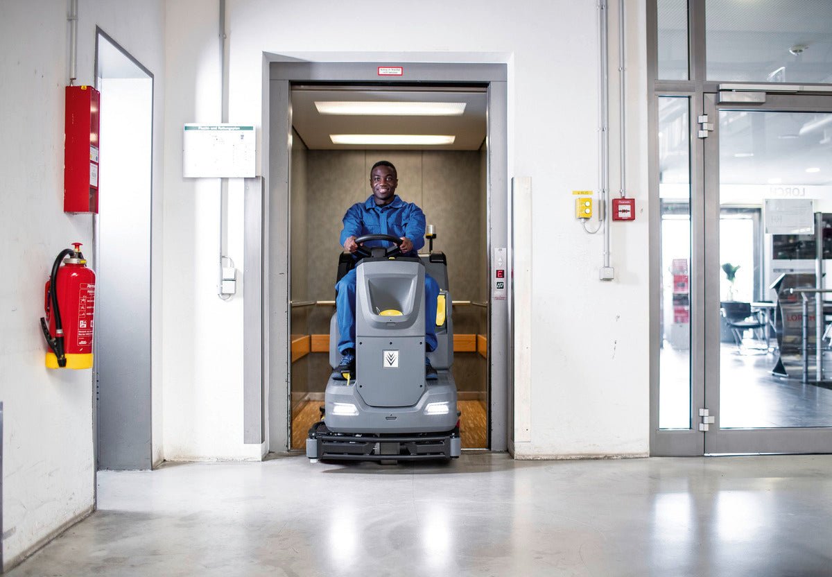 Karcher Fleet B110 R BP NA Commercial Ride - On Scrubber