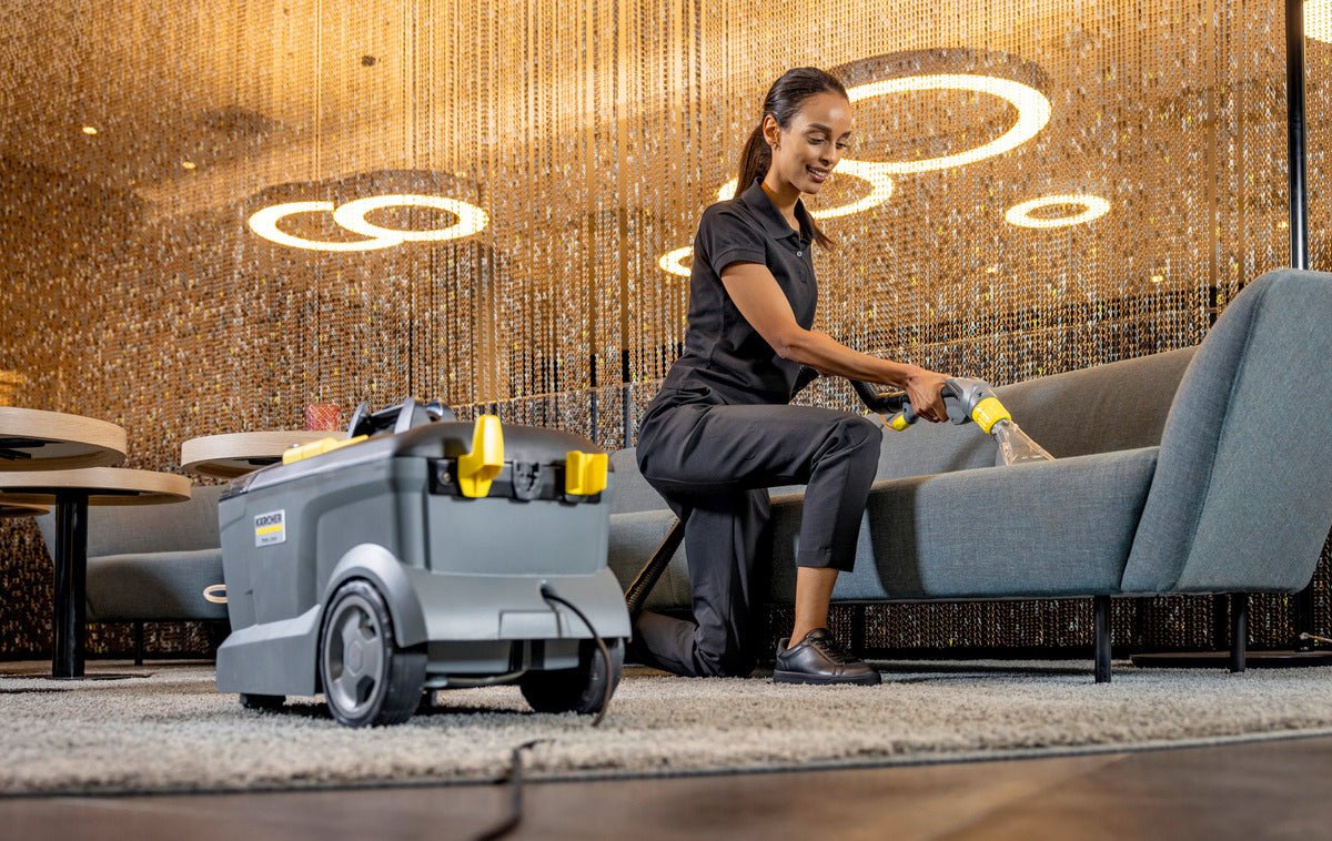 Karcher Puzzi 10/1 Commercial Spray Extractor