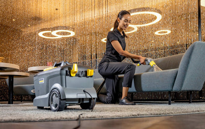 Karcher Puzzi 10/1 Commercial Spray Extractor